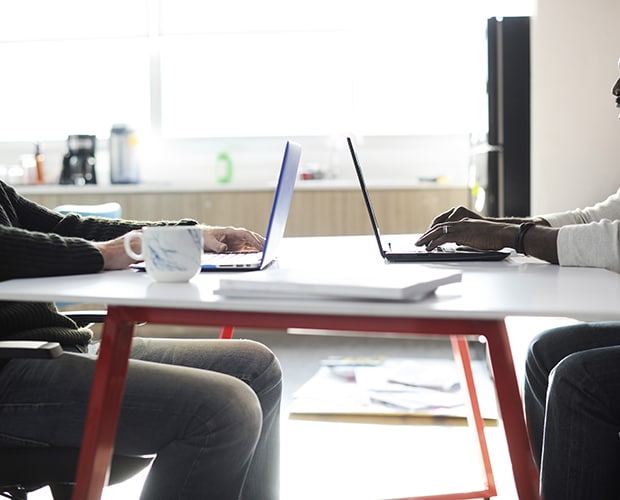 Employés au bureau